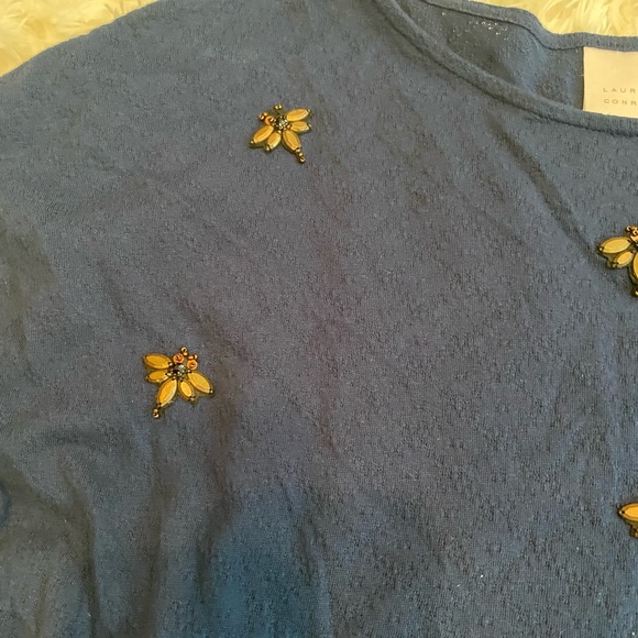 Lauren Conrad navy dragonfly top - Picture 3 of 10
